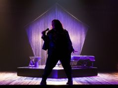 La Diva del Bataclan. A Firenze il musical dissacrante su una finta sopravvissuta a Parigi