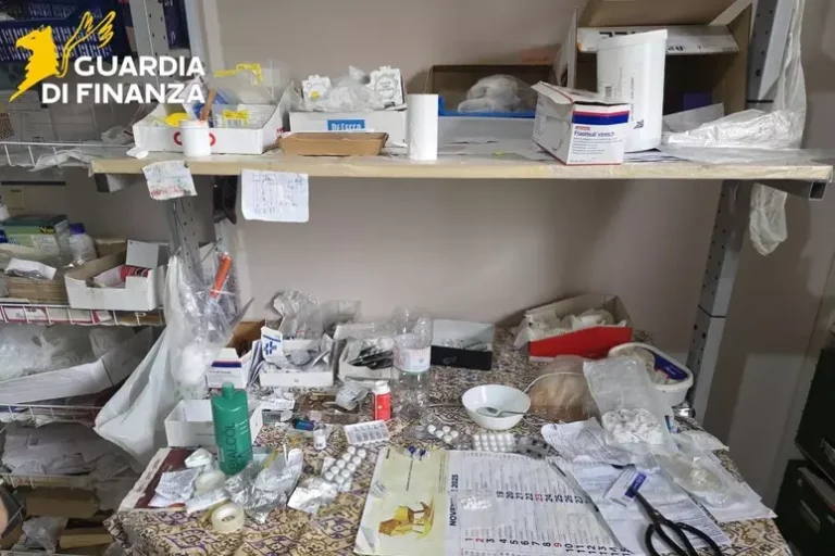 Falso ambulatorio medico smantellato dalla Guardia di Finanza: denunciato il proprietario