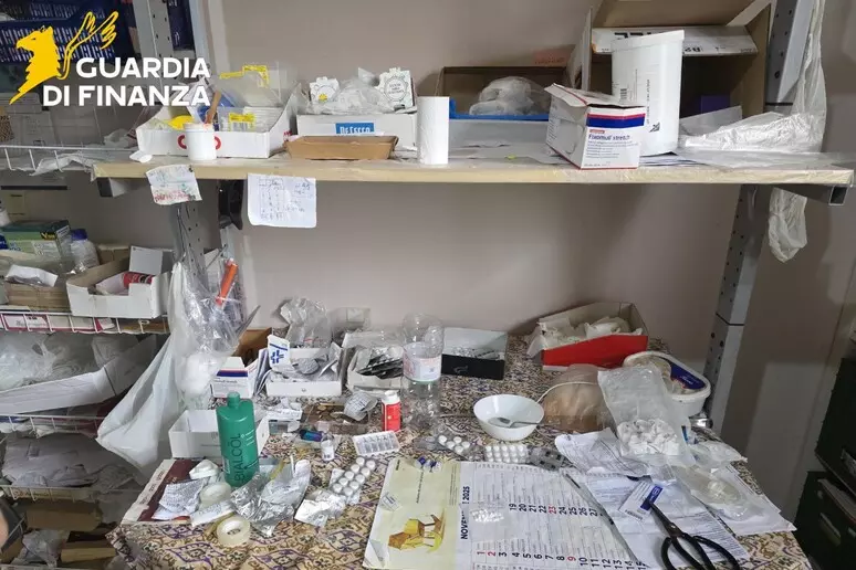 Falso Medico gdf Scoperto falso ambulatorio