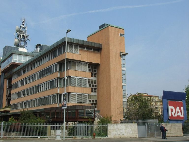Salviamo la Rai a Firenze. Presidio davanti a storica sede messa in vendita