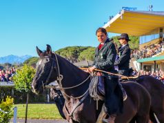 Premio Pisa, in 3.500 con la febbre da cavallo per le corse di primavera a San Rossore