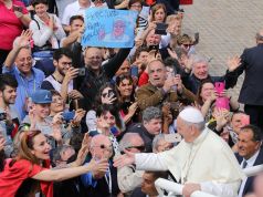 Un anno senza papa Francesco. Le molte volte in Toscana