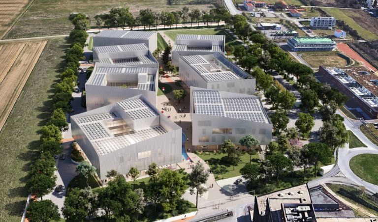 Fiamme nel cantiere tecnopolo del Sant’Anna. Anarchici rivendicano azione “contro la guerra”