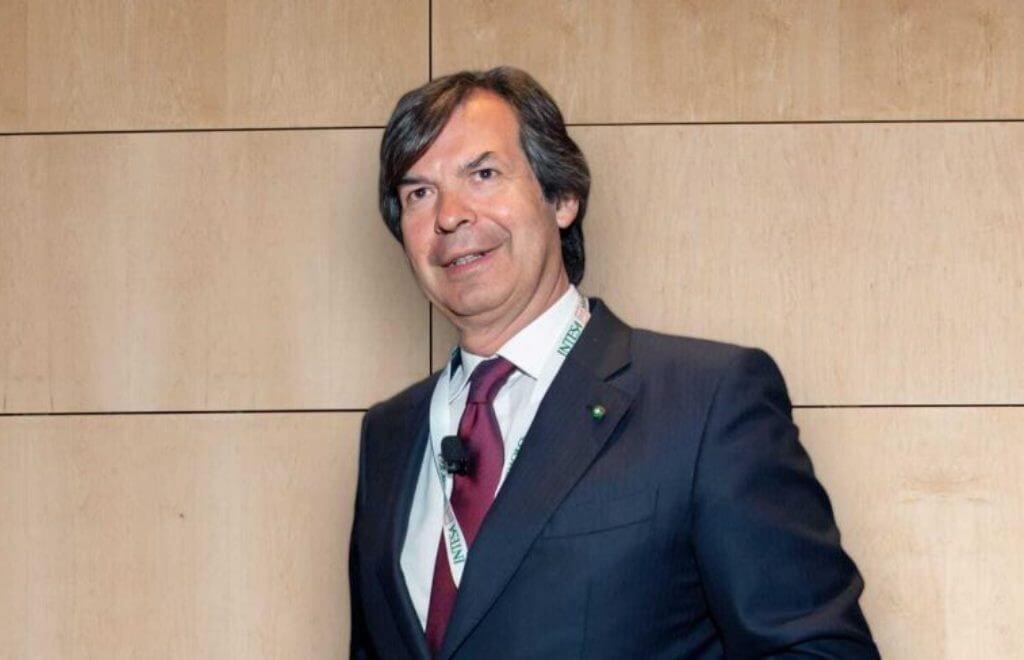 Carlo Messina Il ceo di Intesa pronto a dare la caccia a Mps