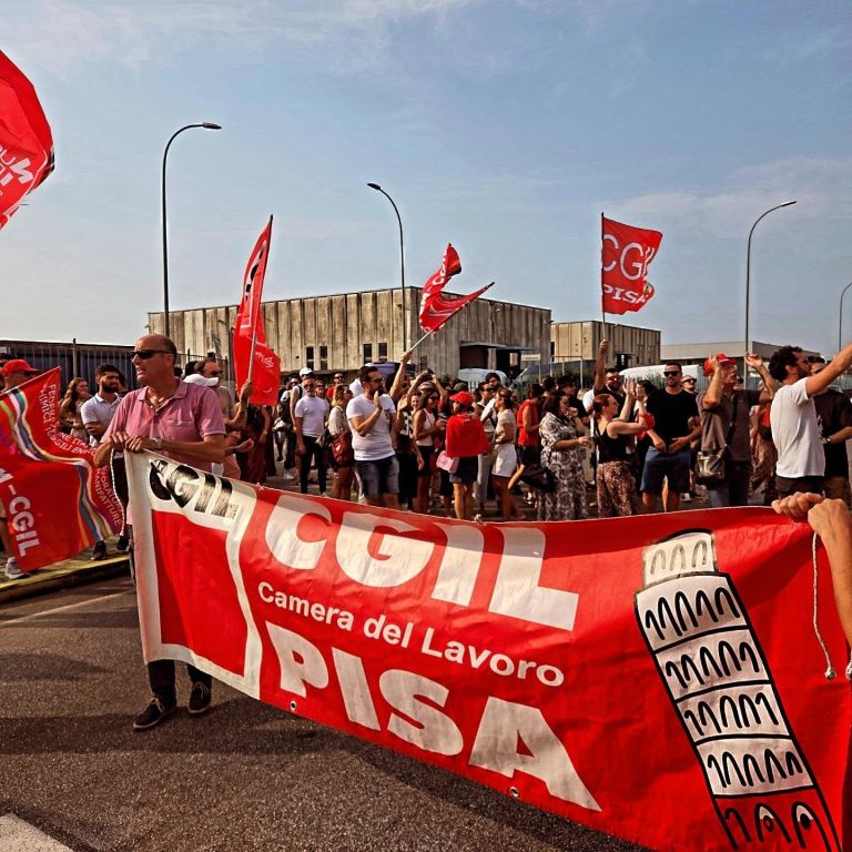 Takeda, sospende licenziamenti e i sindacati esultano: “La lotta paga”
