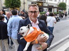 Il centrodestra si conferma ad Arezzo: Comanducci nuovo sindaco. A Viareggio davanti Grilli. In aggiornamento Il nuovo sindaco di Arezzo