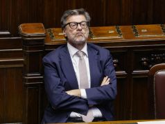 Mps, Giorgetti: “Va garantita concorrenza sui territori. Tema da Antitrust”