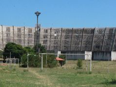 Condizioni igieniche pessime, sequestrate sette aree di Sollicciano: oltre 200 detenuti da trasferire Il carcere di Sollicciano