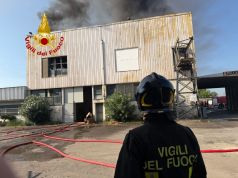 Incendio all’Osmannoro in un’azienda di produzione di pellami