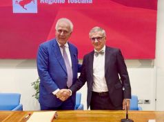 Dario Rosini è il nuovo dg dell’Asl sud est: Giani firma il decreto: “E’ la persona più adatta al ruolo” Rosini a destra, nuovo dg Asl sud est