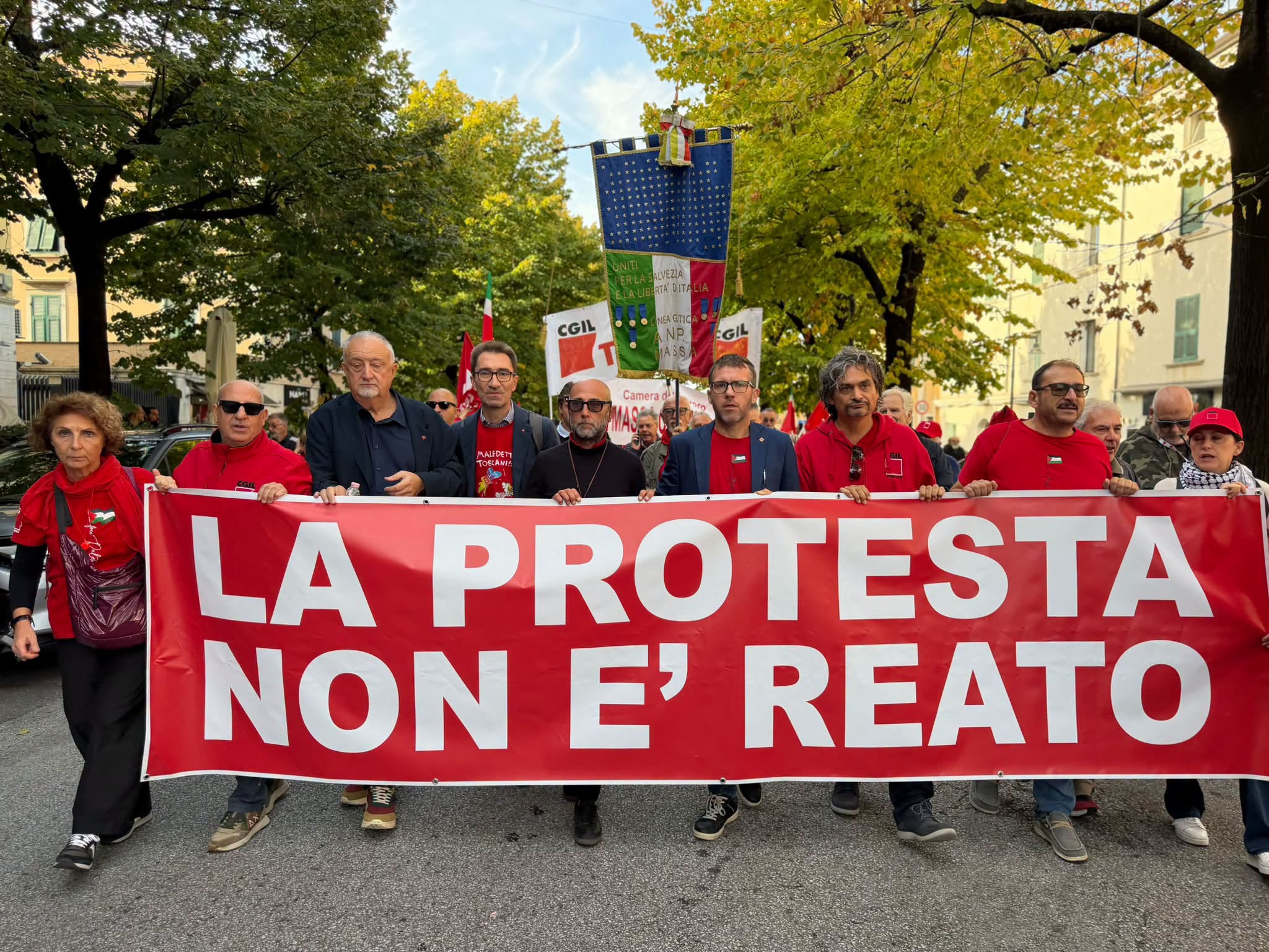 Manifestazione Cgil Massa