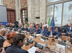 Vertenza Beko Siena. Per la reindustrializzazione spunta l’ipotesi Leonardo. La Fiom: “Verificare investimenti, tempi e produzioni civili”